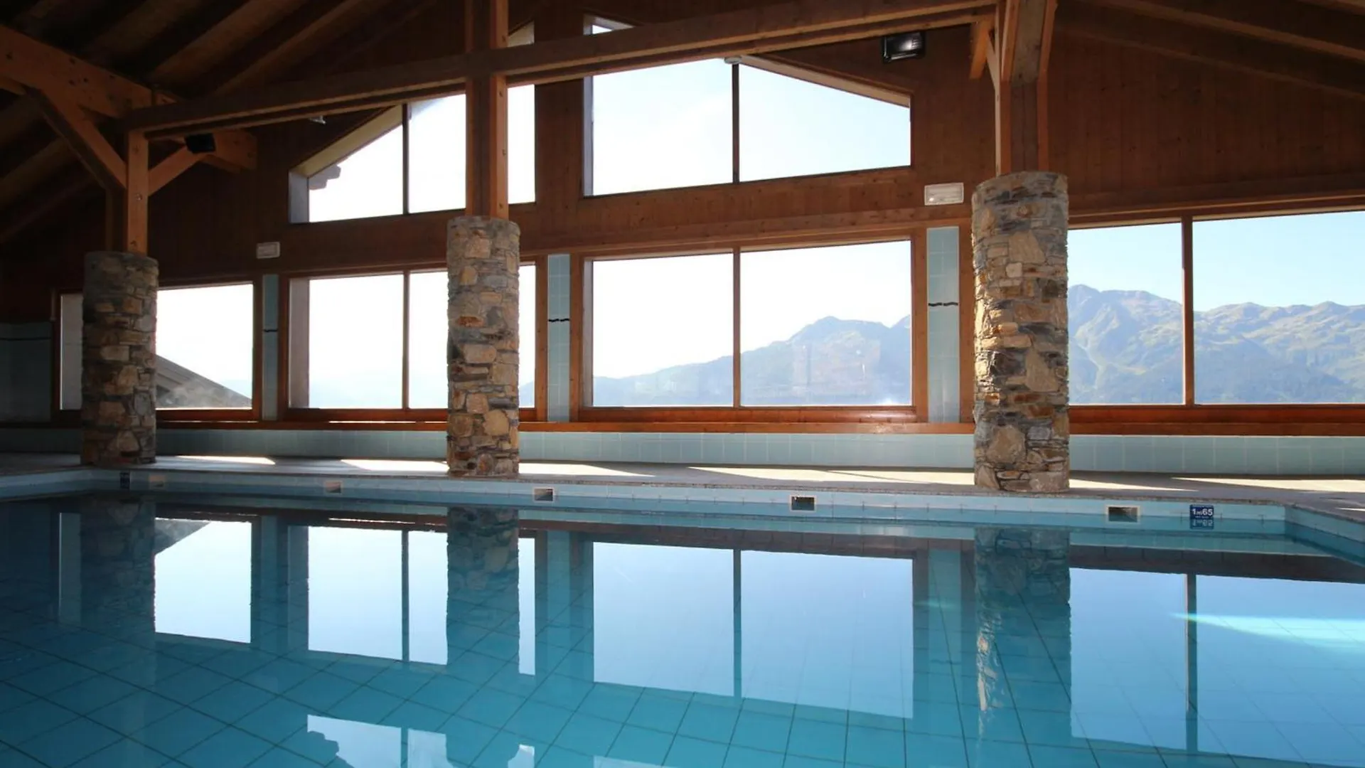 Appartement Lumineux 8 Pers Avec Piscine Et Parking Pres Des Pistes A Villard-Sur-Doron - Fr-1-293-363